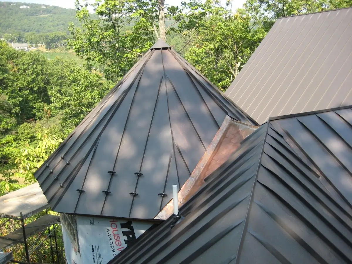 Professional Shingle Replacement & Repair by Craftsman Roofing in Tahoma